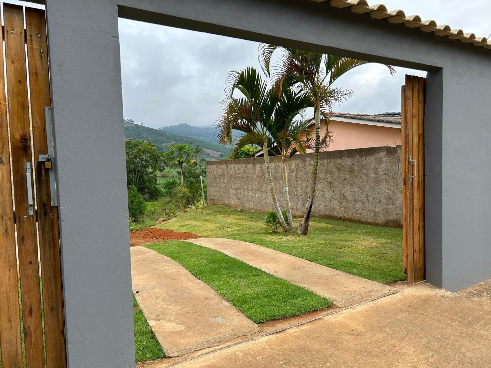 Agradável Casa de Campo, recém construída. Pedra Menina Exterior foto